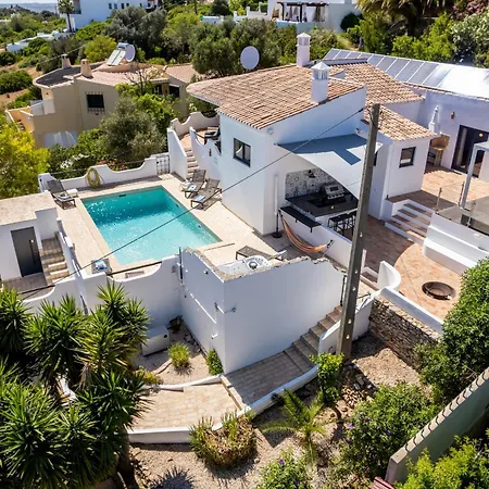 Coolhouses Algarve, Luz, 3 Bed Villa, 1 Bed Studio, Heated Pool & Jacuzzi, Sea Views, Casa Pequena Luz